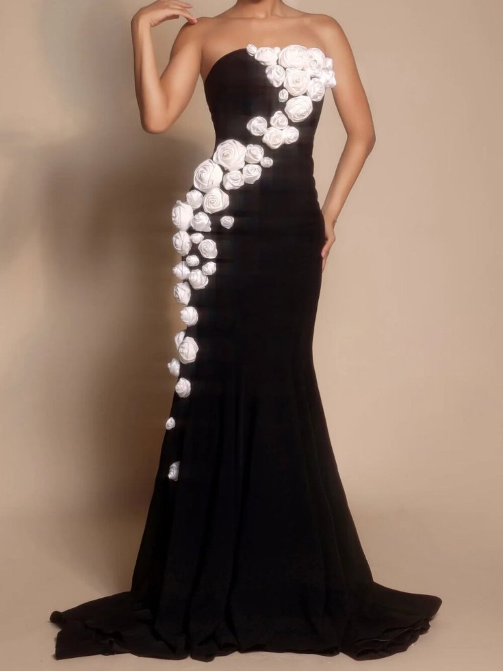 NWT Portia and Scarlett PS26305E 3D Prom Accent Dress Black Size 8
